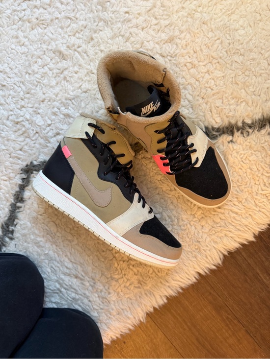 Jordan Shoes - Jordan High-Top Sneakers in Tan and Black